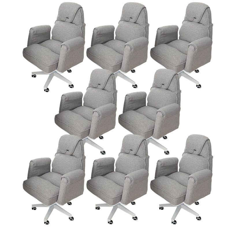 Modern Office Chair Adjustable Seat Height No Distressing Slide Chair with Wheels