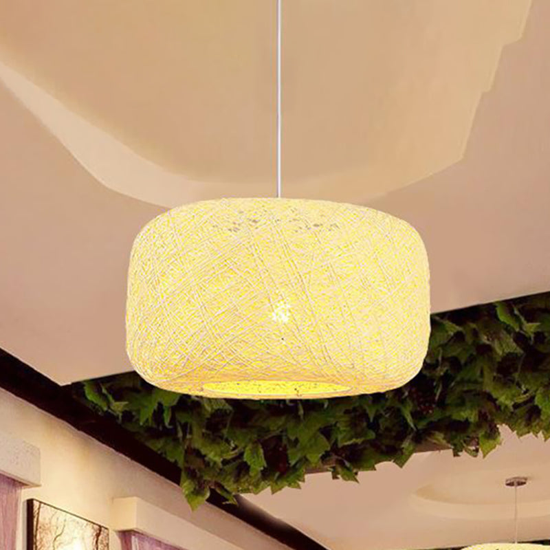 8 "/12" Dia Drum Hanging Leuchte Moderne Stil gewebter Rattan Rattan 1 Kopf Esszimmer Anhängerlampe in Schwarz/Weiß