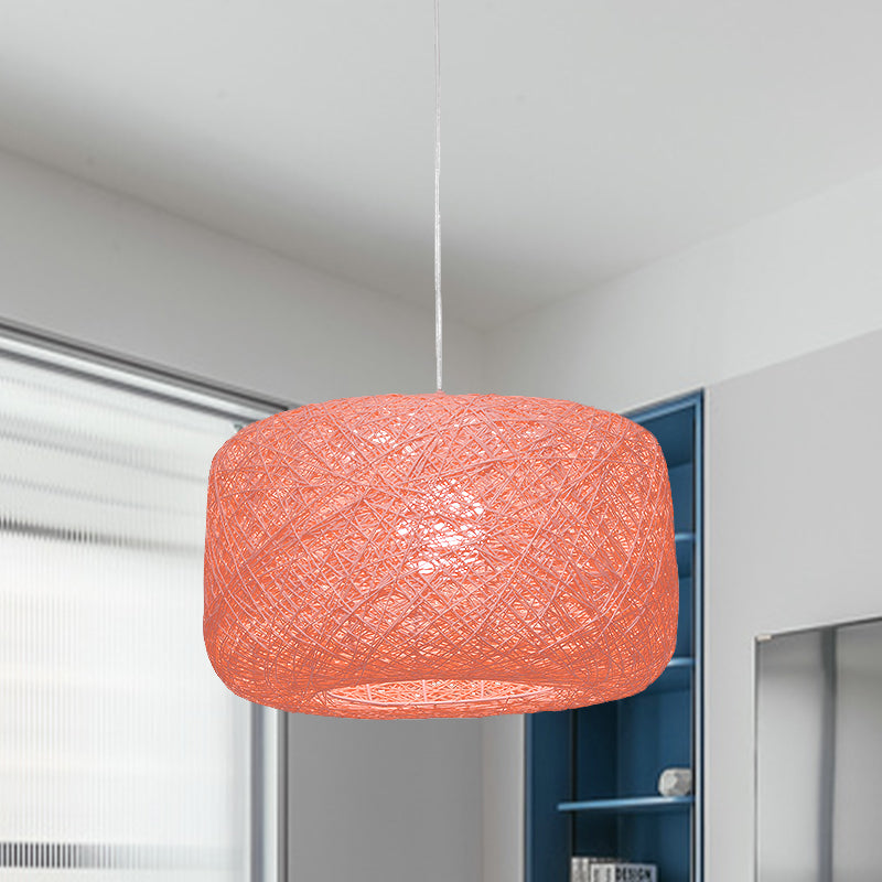 8 "/12" Dia Drum Hanging Leuchte Moderne Stil gewebter Rattan Rattan 1 Kopf Esszimmer Anhängerlampe in Schwarz/Weiß