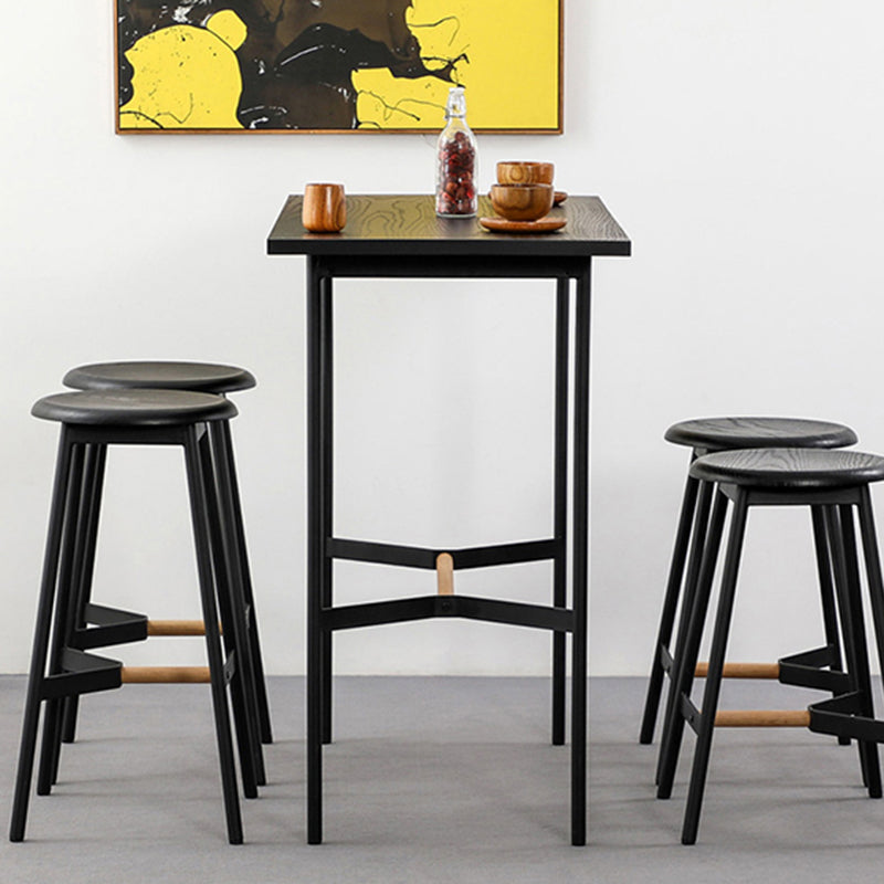 Contemporary Round Backless Armless Bar Stools with Metal Legs