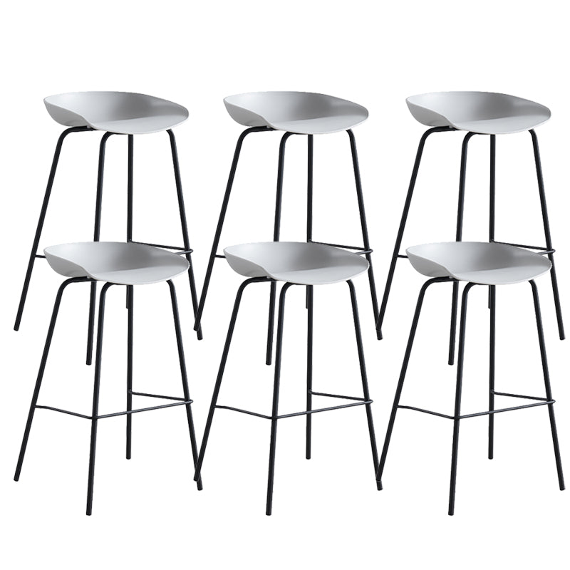 Industrial Indoor Plastic Bucket Seat Bar Stool with Footrest