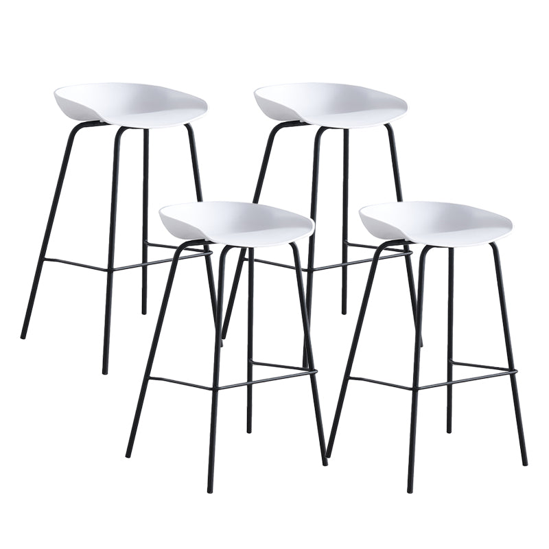 Industrial Indoor Plastic Bucket Seat Bar Stool with Footrest