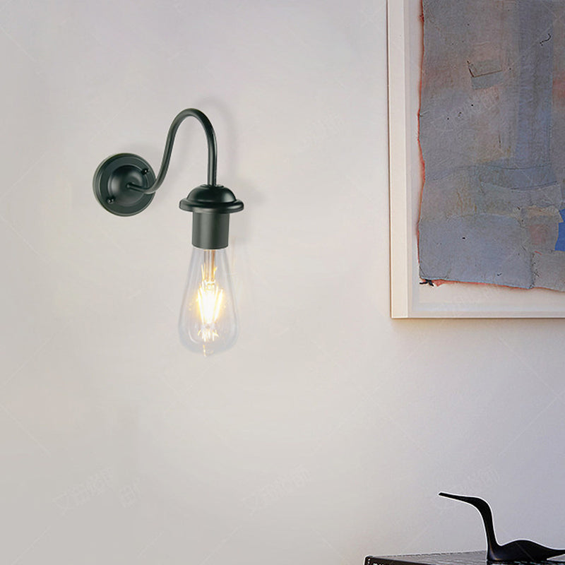 Contemporary Metal Wall Sconce Linear Shape Wall Light for Living Room in Black