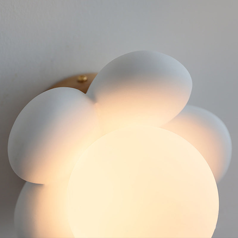 Modern Flower Shape Wall Sconce Lighting 1 Light Wall Sconce for Living Room