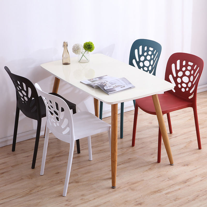Modern Style Side Chair Plastic Stackable Dining Chair for Dining Room