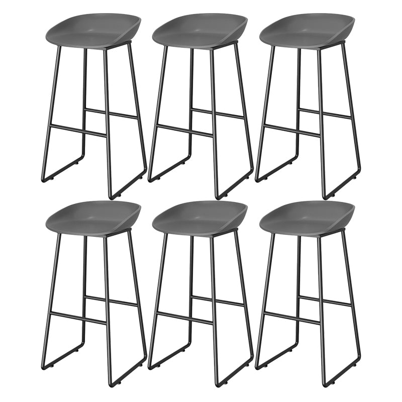 Modern Style Plastic Backless Counter High Stool with Metal Base