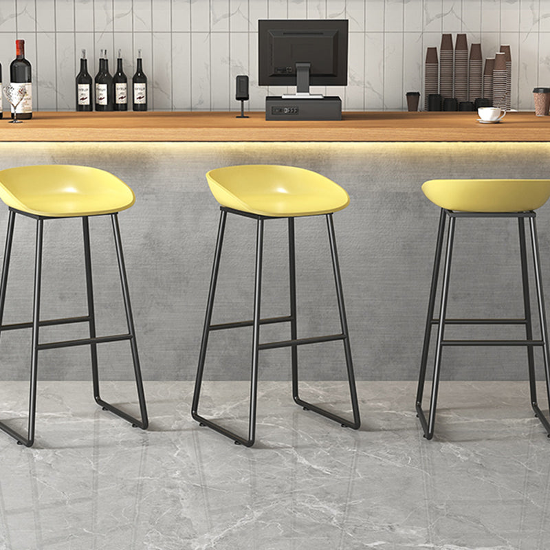 Contemporary Plastic Backrest Counter High Stool with Black Metal Base