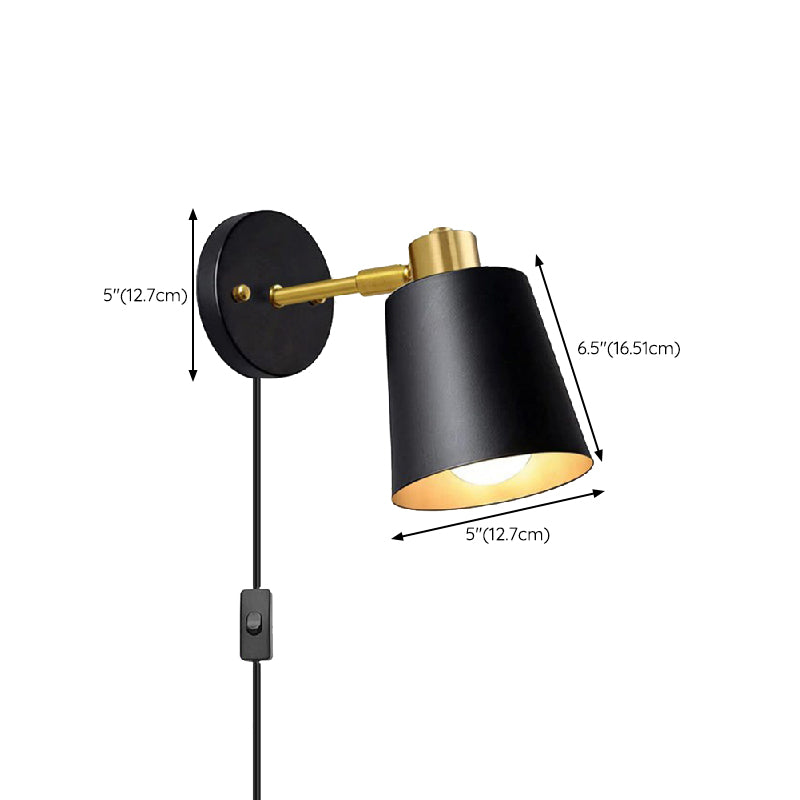 Postmodern Style Minimalist Metal Wall Light Sconce for Washroom