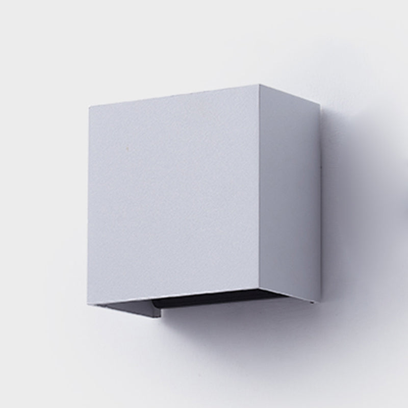 Nordic Style Wall Light Square Shape Wall Lamp with Aluminum Shade for Bedroom