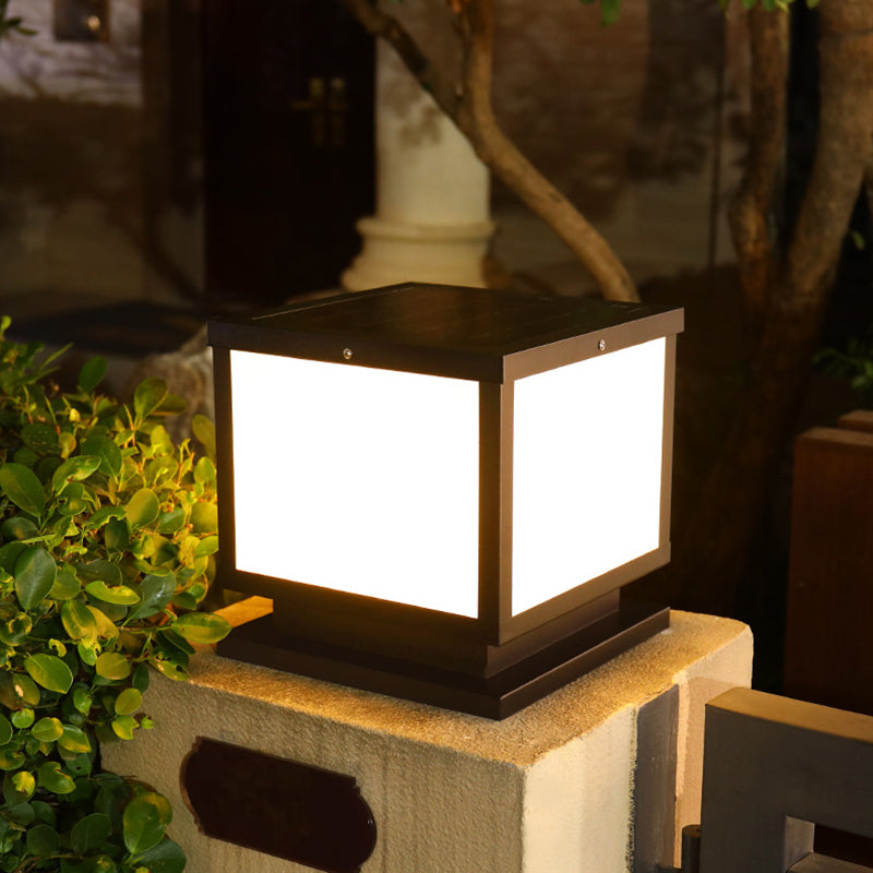 Modern Geometric LED Solar Lighting Fixture with Acrylic Shade for Garden