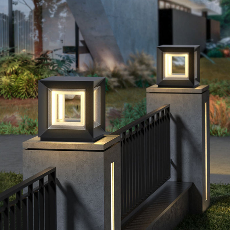 Contemporary Square Outdoor Solar Pillar Lamp in Black for Courtyard