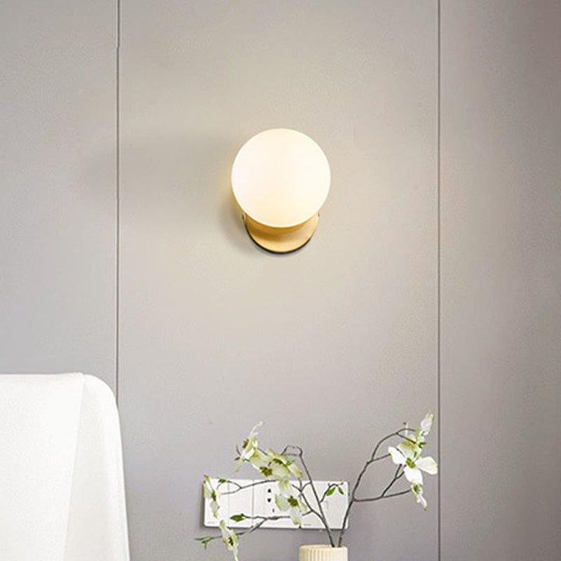 1 Light Global Simplicity Glass Wall Sconce in Gold for Bedroom