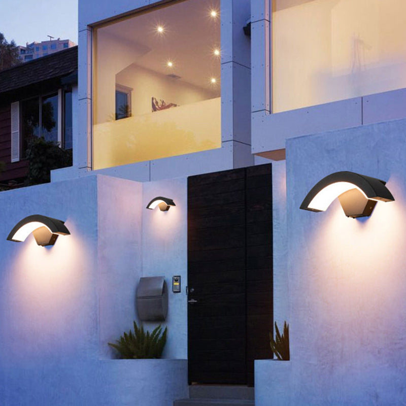 Modern Outside Geometric Wall Light Fixture Metal 1 Light in Black