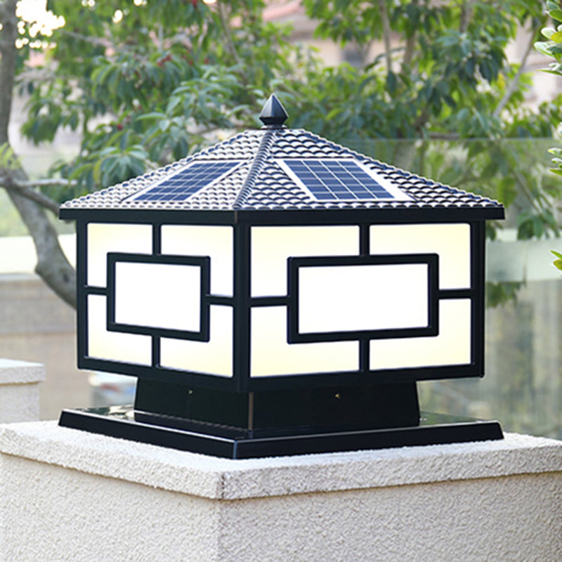 Modern Simple LED Solar Lighting Fixture with Acrylic Shade for Garden