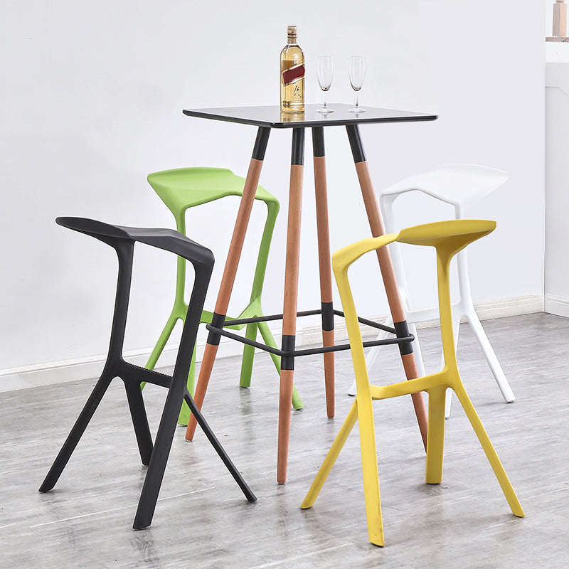 Contemporary Style Backless Plastic Stackable Bar Stool for Home