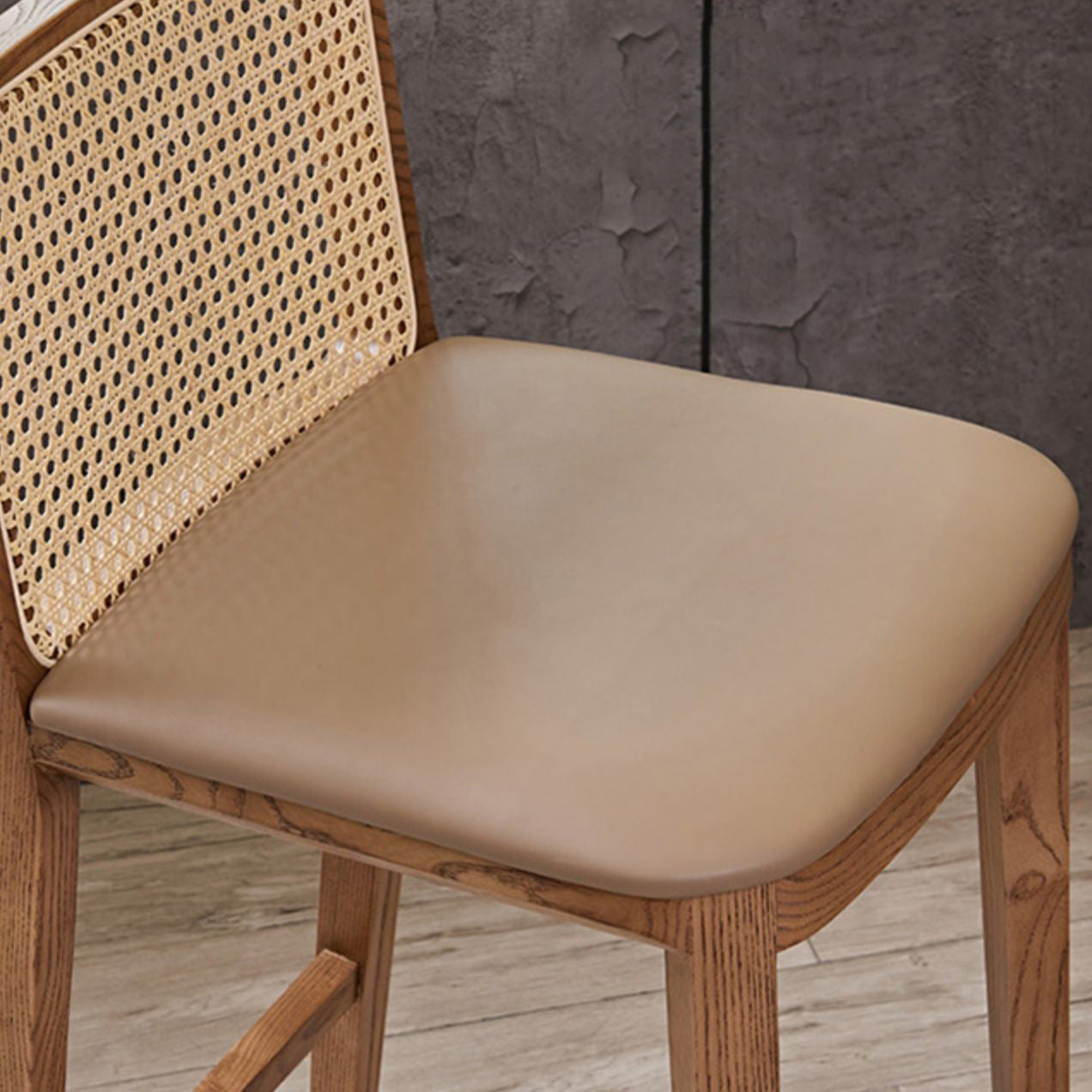 Contemporary Style Low Back Solid Wood Armless Bar Stool for Home