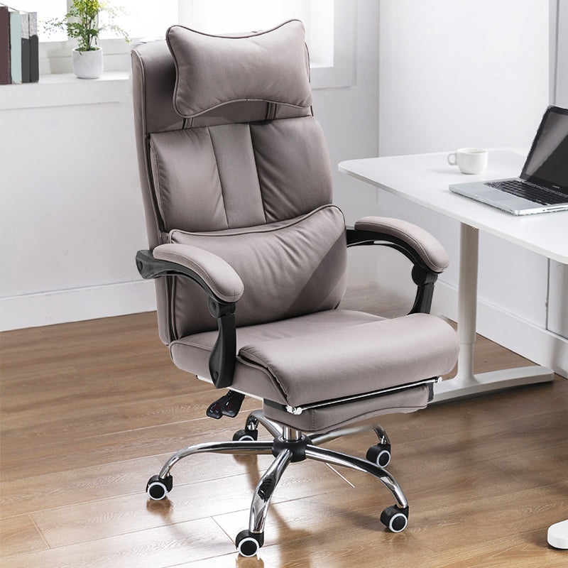 Modern Office Chair Padded Arms No Distressing Ergonomic Desk Chair with Wheels