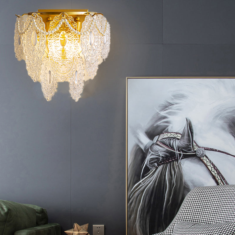 Postmodern Wall Light Sconce Creative Wall Light Fixture for Bedroom