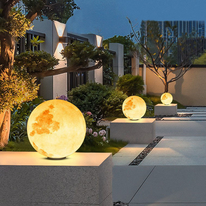 Contemporary Moon Shaped Outdoor Pillar Lamp with Resin for Courtyard