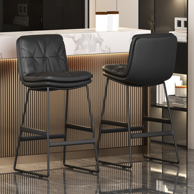 Faux Leather Bar Stools Industrial Metal Patio Bar Stool with Black Legs