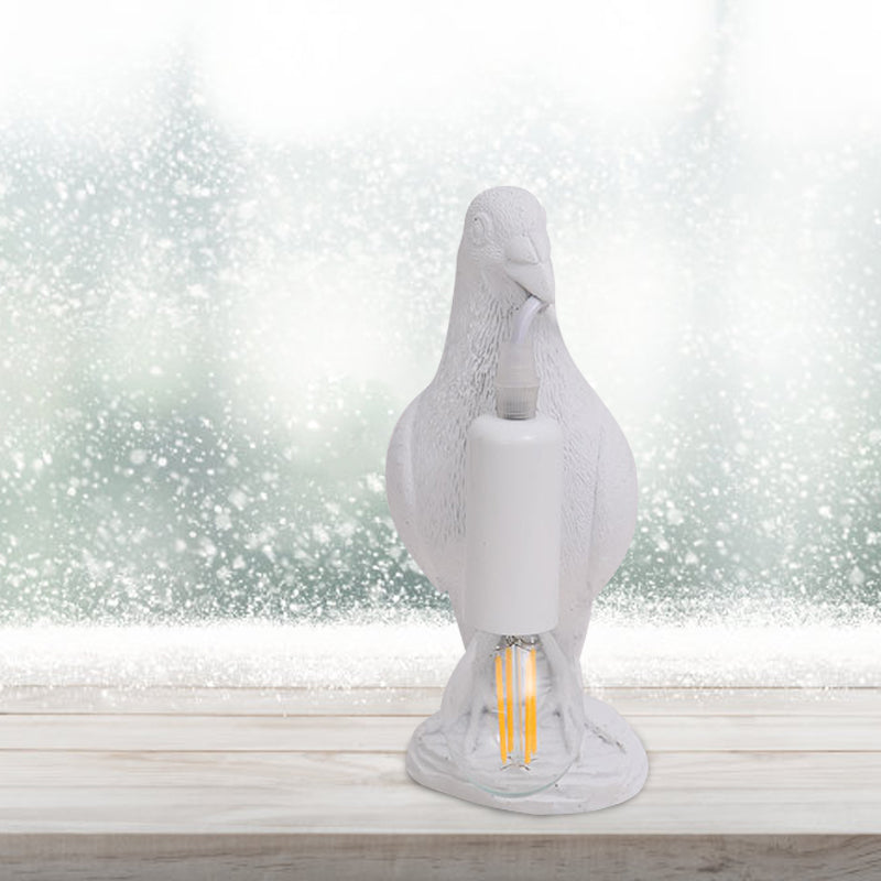 Nordic Style Bird Shaped Desk Light 1 Light Resin Night Table Lamp in White/Black for Bedroom
