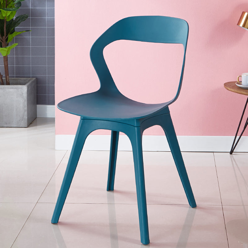 Contemporary Style Open Back Plastic 4 Legs Dining Side Chair for Home Use