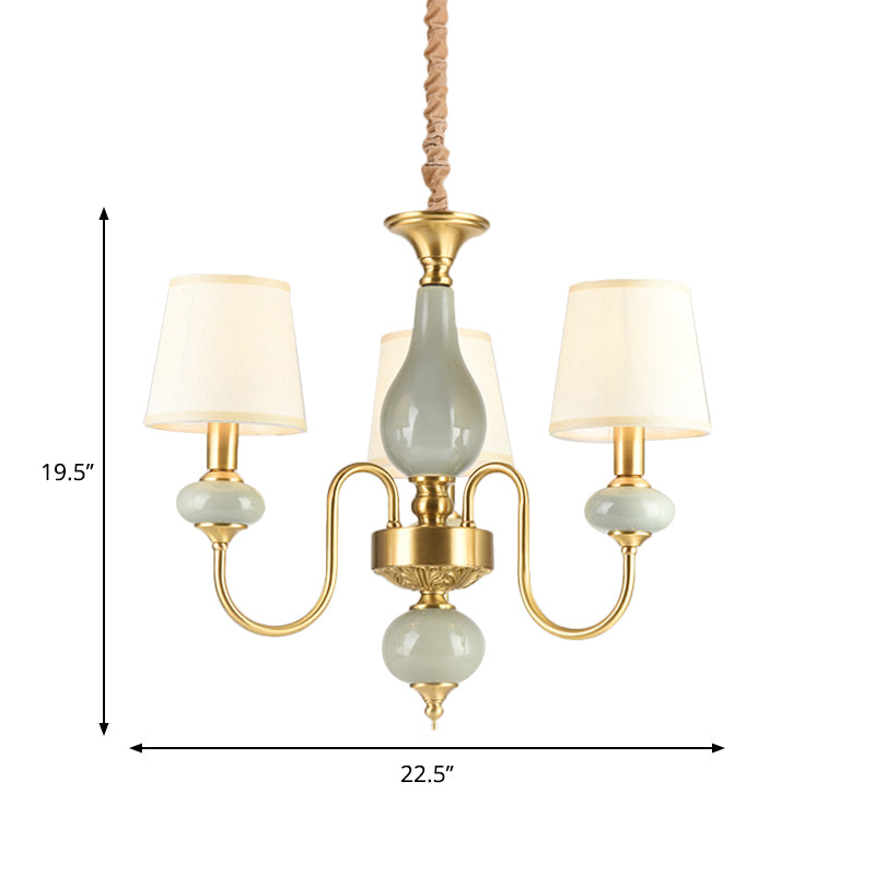 Brass Swooping Braccio lampadario Aiughting Freeture Classic Metal 3 Luci da pranzo Lampada sospesa con tonalità in tessuto a cono