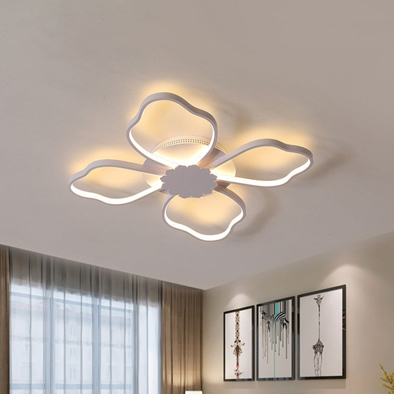 White Clover LED Close to Ceiling Light Minimalist Aluminum Flush Mount Lighting in Warm/White Light