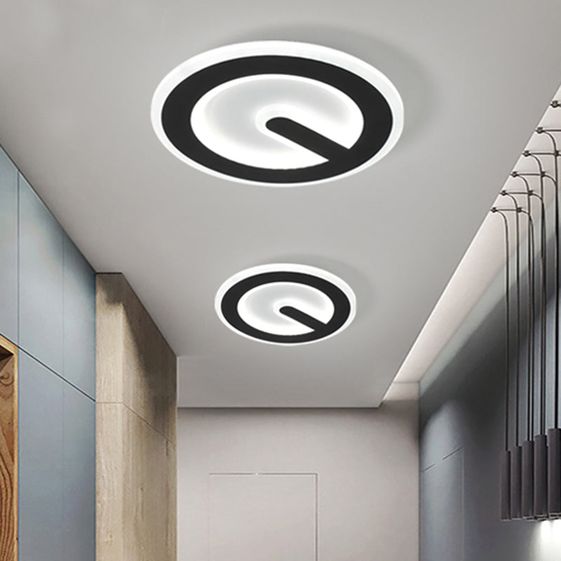 Minimalist Circular Ceiling Flush Acrylic LED Corridor Flush Mount Light Fixture in Black, Warm/White Light