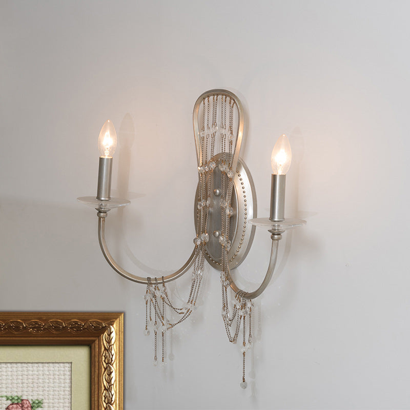 Candelabra Metallic Wall Light Sconce Contemporain 2 Light Bedroom Crystal Mur Mount Éclairage en nickel avec bras incurvé