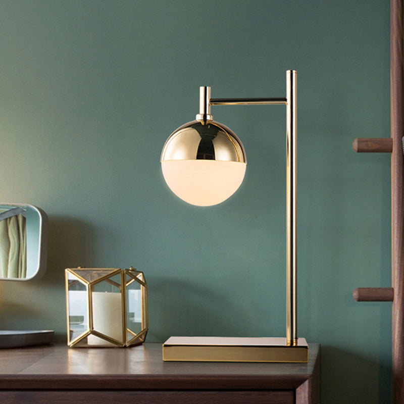 Lampada da comodino globale contemporanea Metal 1 tavolo da letto per camera da letto per la testa in ottone