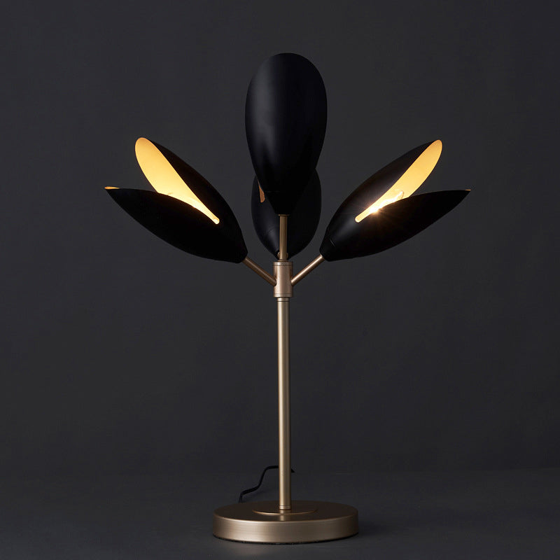 Lampada da comodino con ramo nero e oro Lampada da tavolo contemporanea in ferro a 4 luci per soggiorno