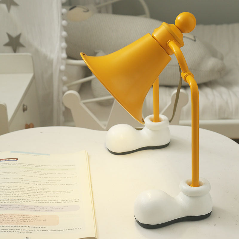 Trompete Reading Buch Light Kids Metal Single Lampe gelbe Lernlampe mit Schuhen Basis