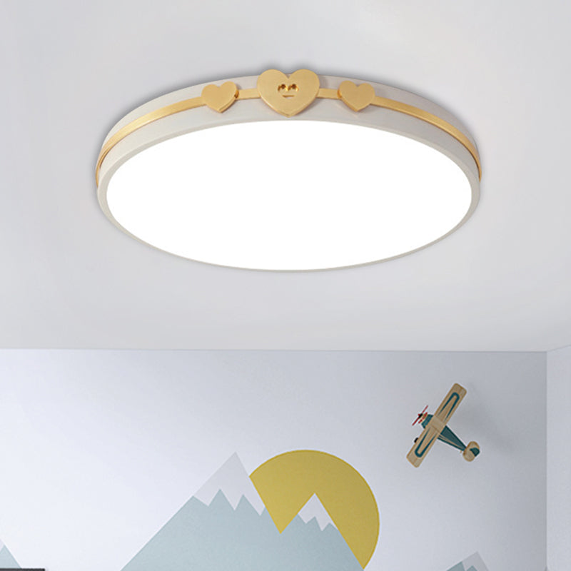 Noordse cirkelvormige spoellamp Acryl LED Slaapkamer Spoelverlichting in wit/zwart/grijs met goud liefdevolle hart deco