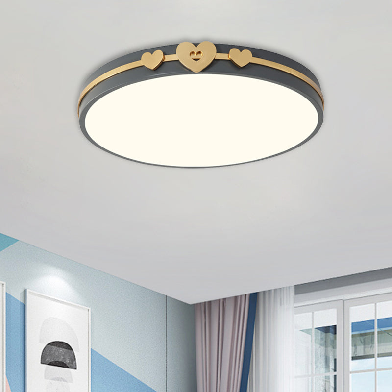 Noordse cirkelvormige spoellamp Acryl LED Slaapkamer Spoelverlichting in wit/zwart/grijs met goud liefdevolle hart deco