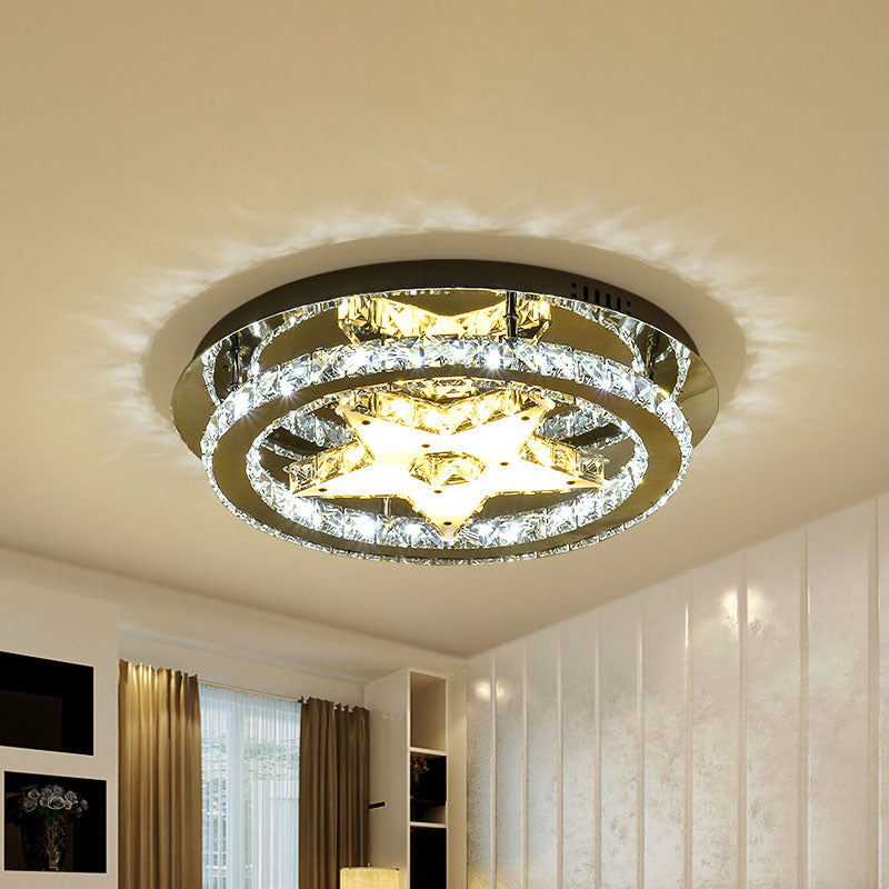 LED Ceiling Lamp Minimalist Star Factures Crystal Flush Fixture dans Chrome avec Design Hoop
