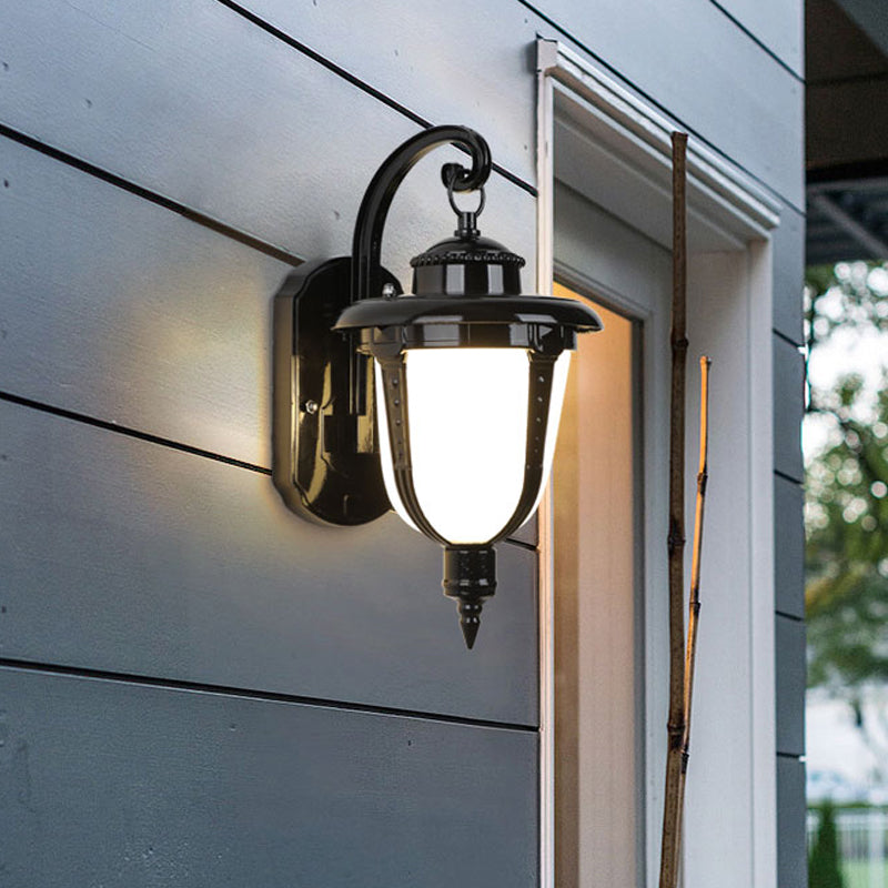 Urn-Shaped Frosted Glass Wall Sconce Country 1 Light Outdoor Wall Hanging Light in Black/Gold/Bronze
