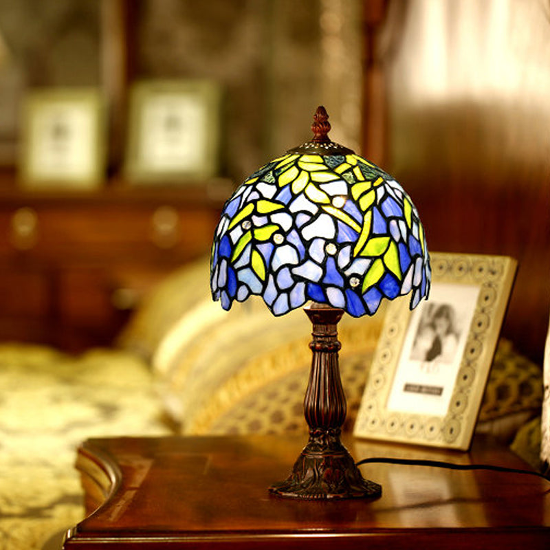 Tiffany Glass Dome Shade Night Light Mediterranean 1 Head Coffee Table Lamp with Leaf Pattern