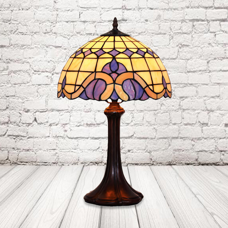 1 Éclairage de table basse Tiffany Tiffany de chambre à coucher avec une teinte vitrail à motifs de grille