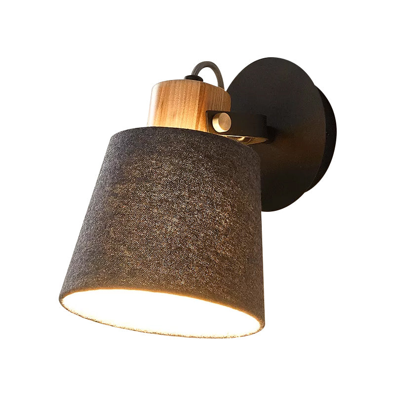 1 Kopfholzwandbeleuchtung Modernismus Schwarz Wandmontierte Lampe mit Fassstoffschatten