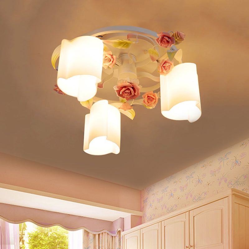 Plafond floral de 3/5 à tête rinçage romantique pastoral blanc / jaune en verre givré semi à chasse d'eau lustre