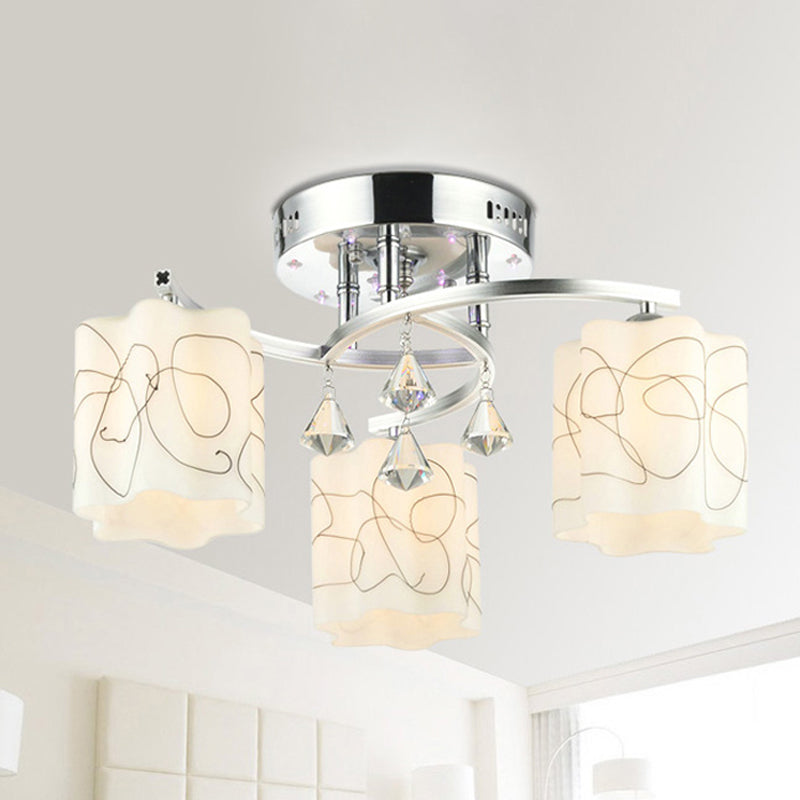 Chrome 3/5 Bulbes Plafond Flush Simple Grosted Glass Scalloped Semi Flush Mount avec chute de cristal
