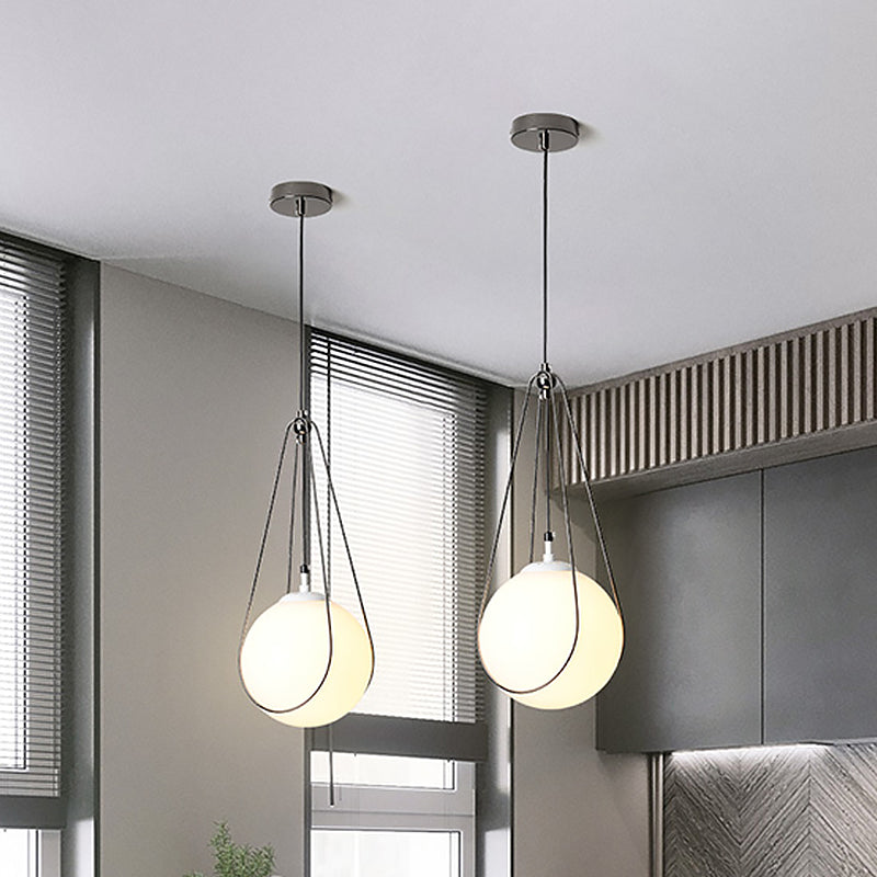 Restaurant orbe kit léger en verre blanc givré 1 tête pendante de plafond simple avec cadre en fer en larme