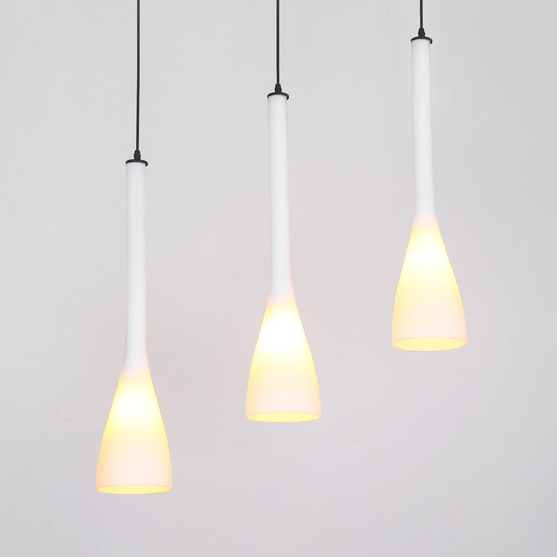 Modernismo lágrima múltiple techo claro vidrio blanco de 3 luces lámpara de péndulo