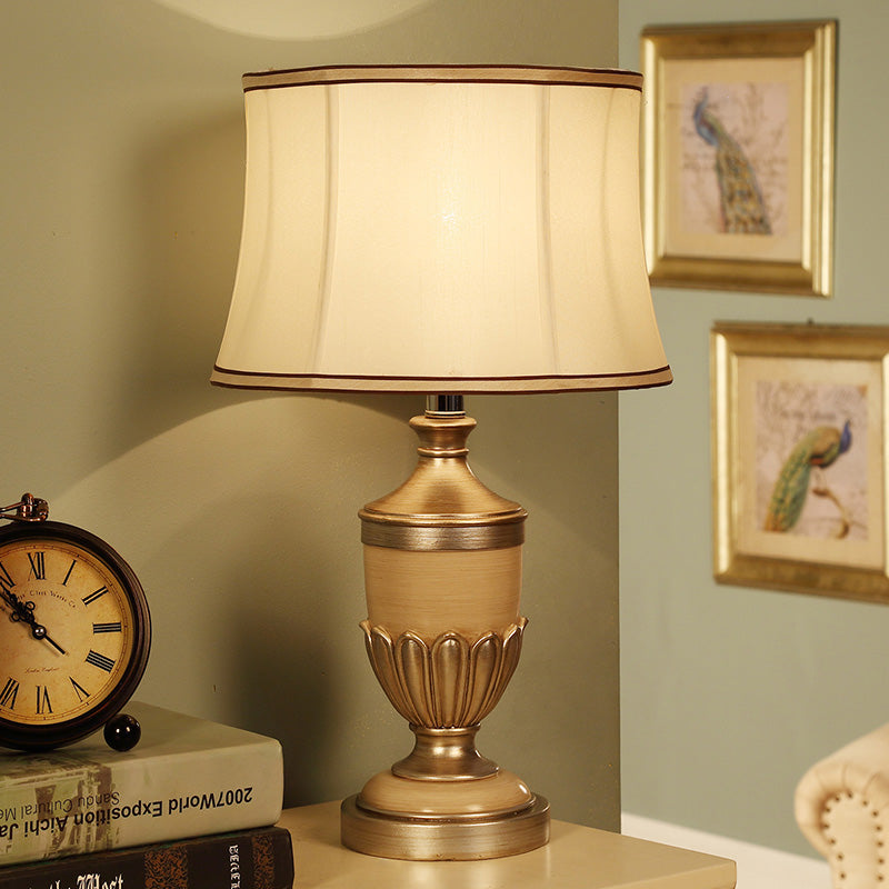 Vintage Drum Shaped Desk Lighting 1 Head Fabric Night Table Lamp with Black/Brown/Green Pot Base