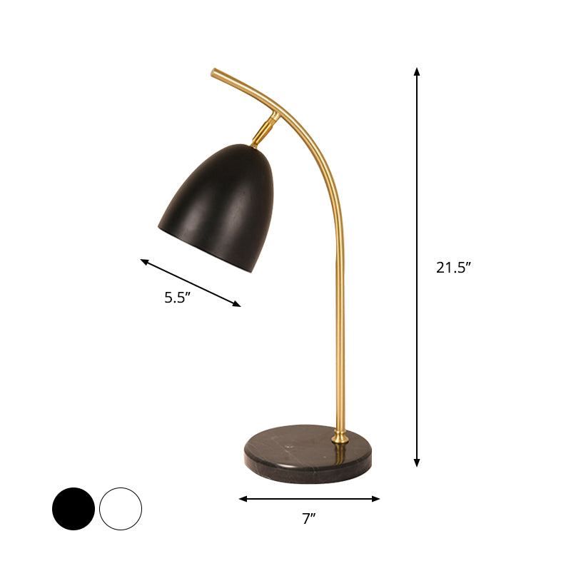 Modern 1 lamp nachttafellicht met metalen schaduw Wit/zwarte afwerking Bell Shape Desk Lamp