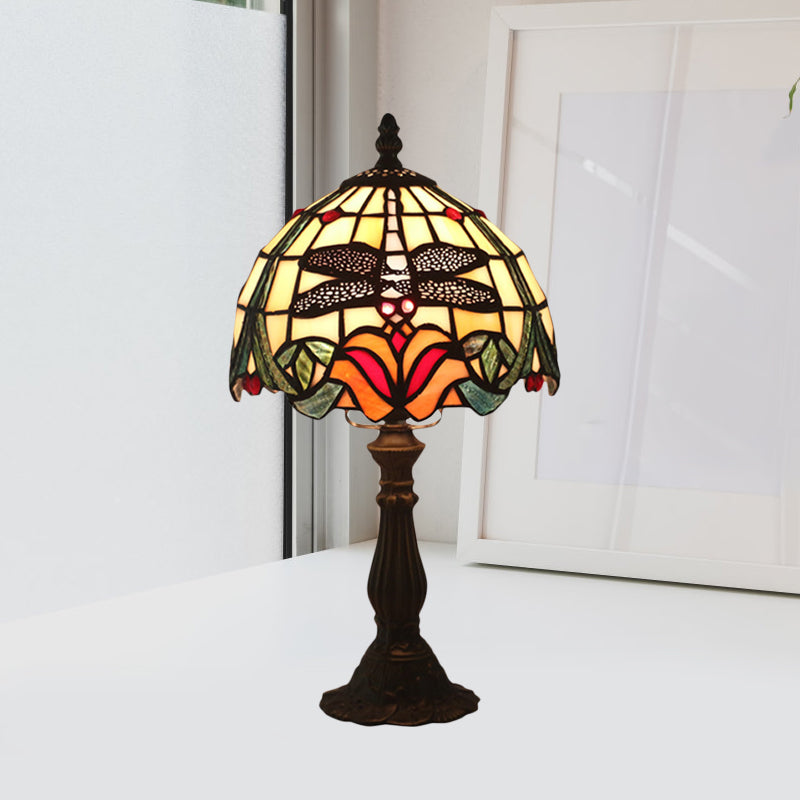 Lampada da tavolo in vetro colorato rosso/arancione con paralume a cupola, lampada da scrivania vittoriana a 1 luce con libellula e motivi floreali