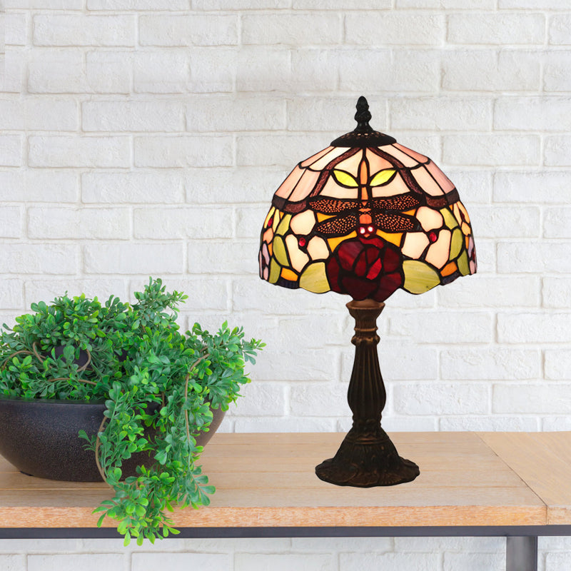 Lampada da tavolo in vetro colorato rosso/arancione con paralume a cupola, lampada da scrivania vittoriana a 1 luce con libellula e motivi floreali