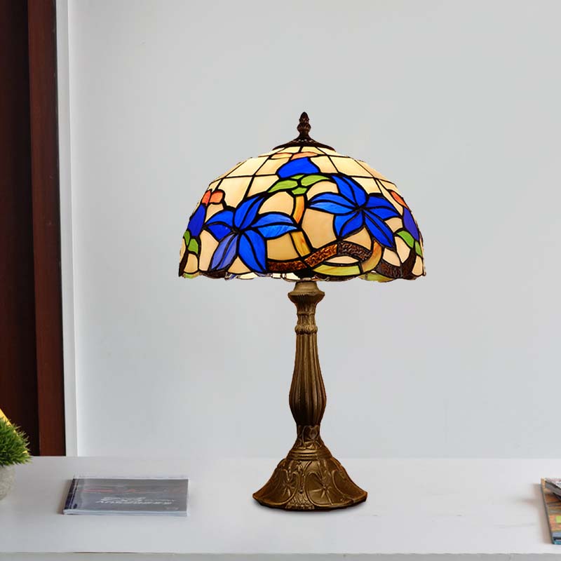 Gebrandschilderd brons Bronze nachtkastje Verlichtingskoepel 1 licht Tiffany Nachttafel Licht met Gardenia -patroon