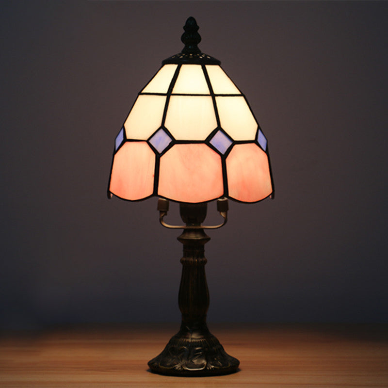 Illuminazione notturna a cupola con griglia in vetro tagliato Tiffany Style 1 luce rossa/rosa da comodino per comodino